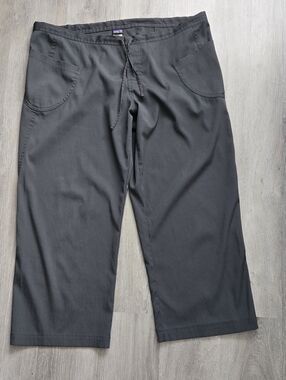 Patagonia Women’s Green Wide Leg